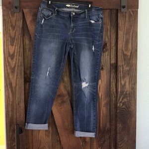 Distressed boyfriend jeans